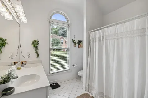 3820 Lakeridge Run Nashville TN 37214
