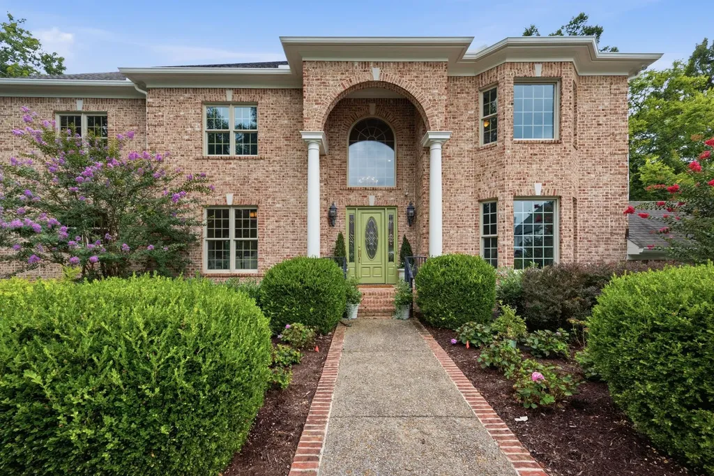 9619 Deer Track Court Brentwood TN 37027