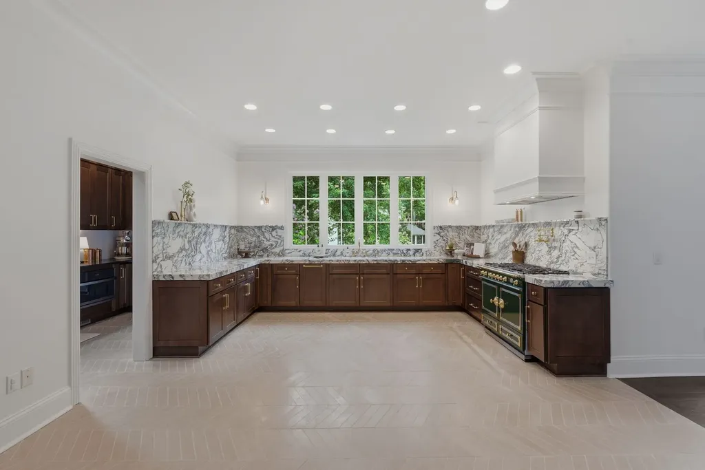 9619 Deer Track Court Brentwood TN 37027