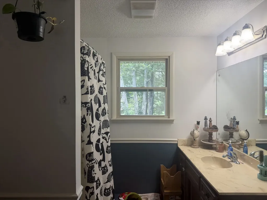1001 Due West Circle Lafayette TN 37083