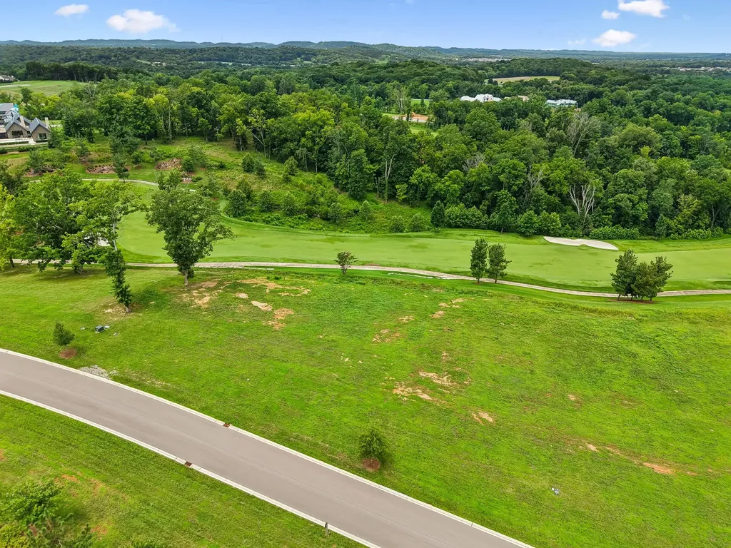 7588 Trident Ridge Road College Grove TN 37046