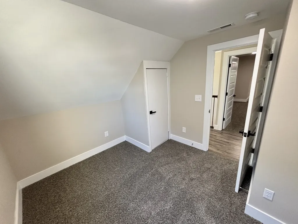 1529 21st Ave, N Nashville TN 37208