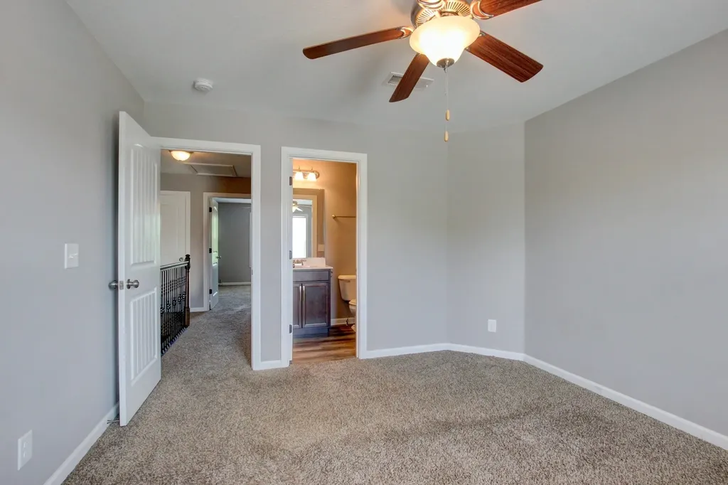 985 Big Sky Drive Clarksville TN 37040