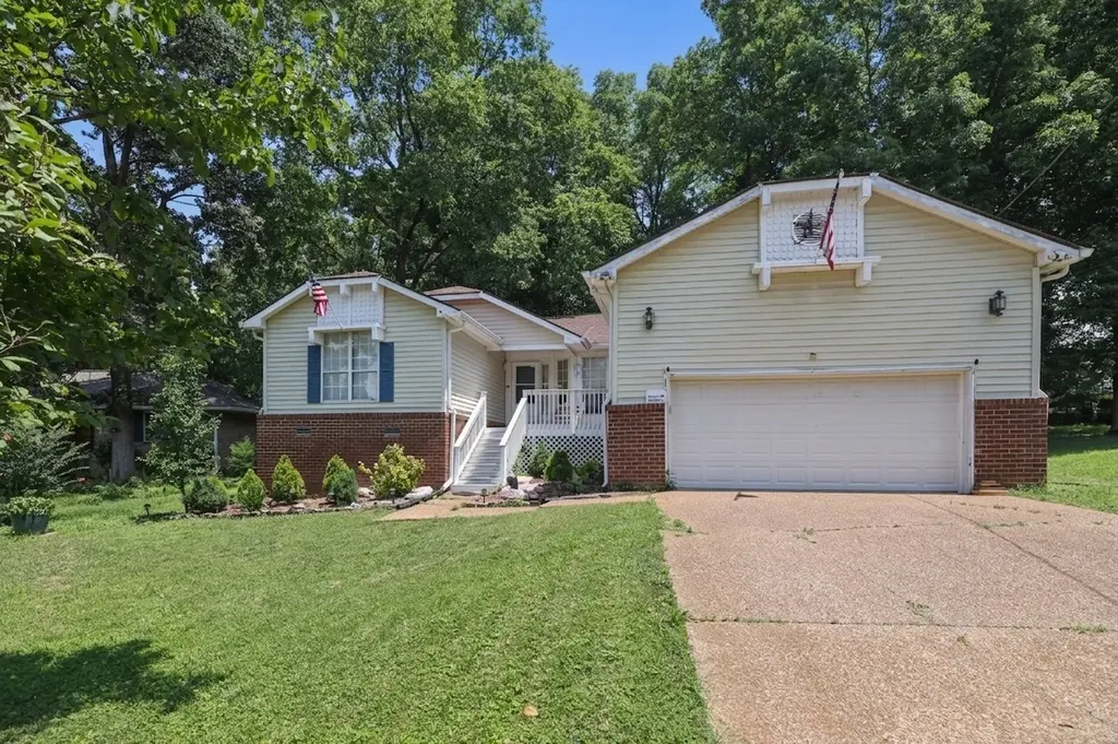 2560 Somerset Drive Nashville TN 37217