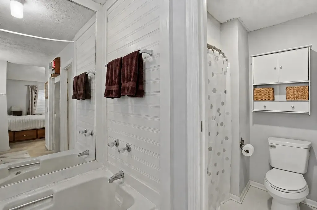 2560 Somerset Drive Nashville TN 37217