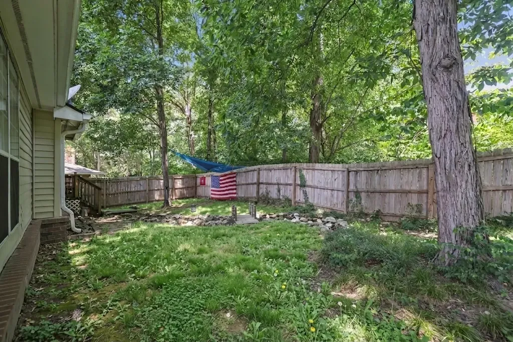 2560 Somerset Drive Nashville TN 37217