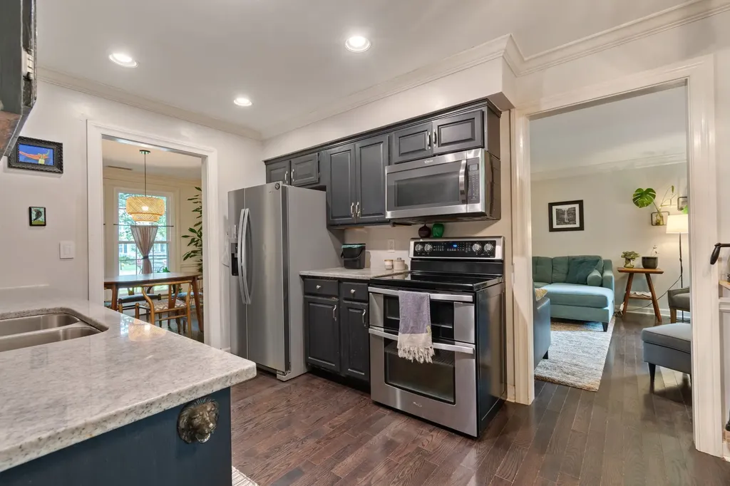 1702 Twin Oaks Court Franklin TN 37064