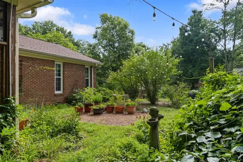 1702 Twin Oaks Court Franklin TN 37064