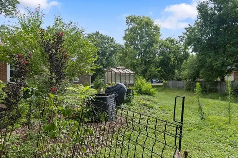 1702 Twin Oaks Court Franklin TN 37064