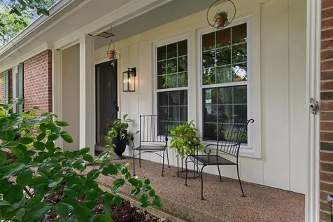 1702 Twin Oaks Court Franklin TN 37064