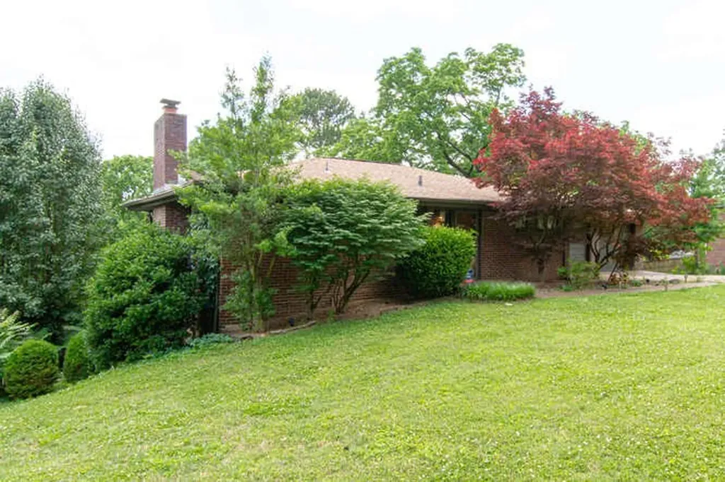 2101 June Drive Nashville TN 37214
