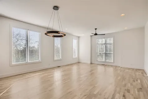 423 Serenity Lane Nashville TN 37207