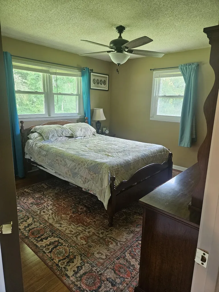 1490 S Long Creek Road Lafayette TN 37083