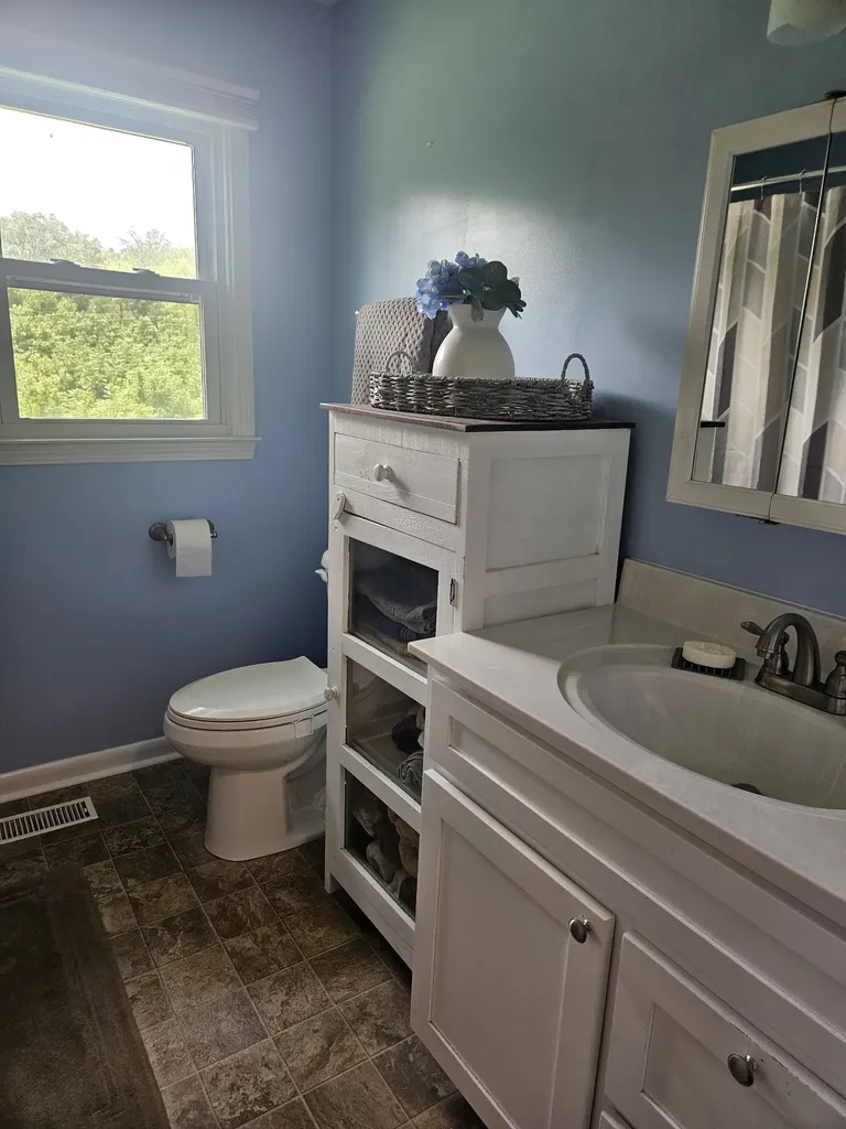 1490 S Long Creek Road Lafayette TN 37083