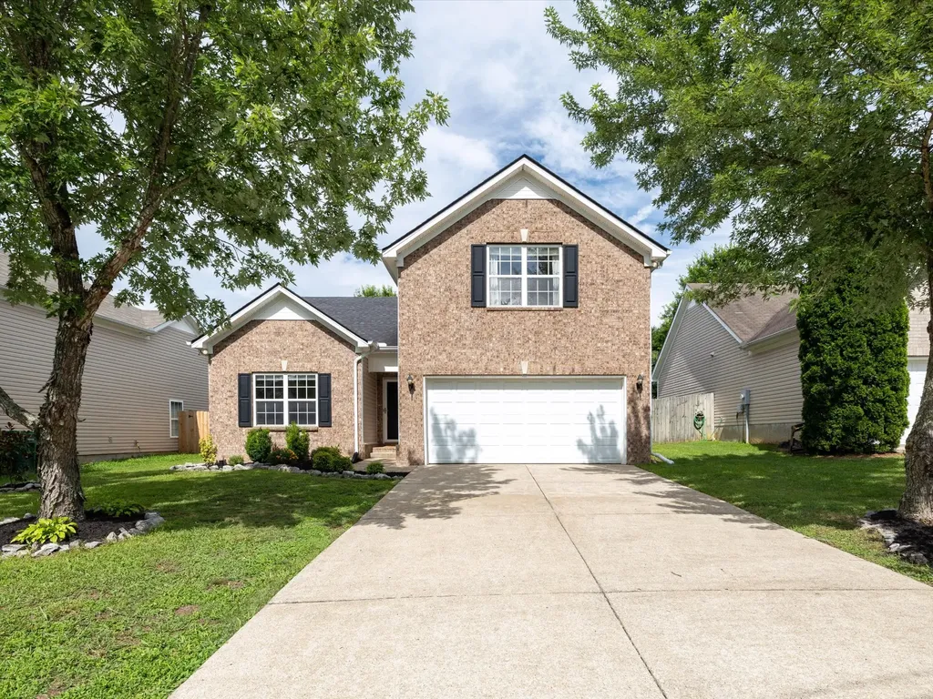 2132 Deer Valley Drive Spring Hill TN 37174