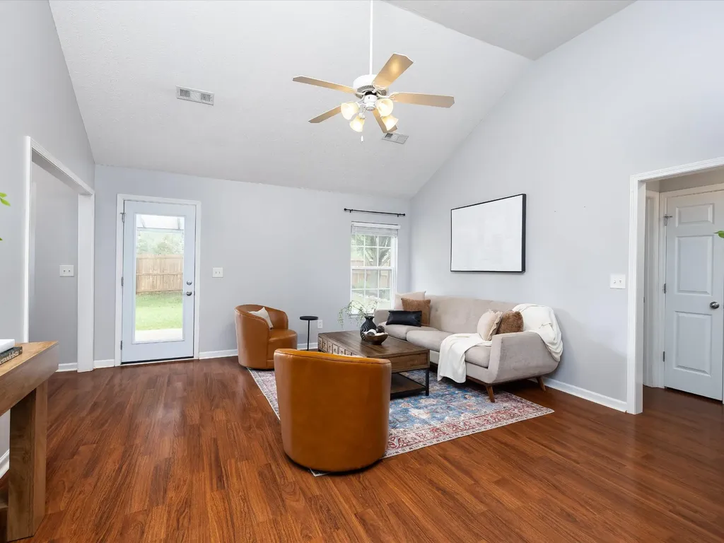 2132 Deer Valley Drive Spring Hill TN 37174