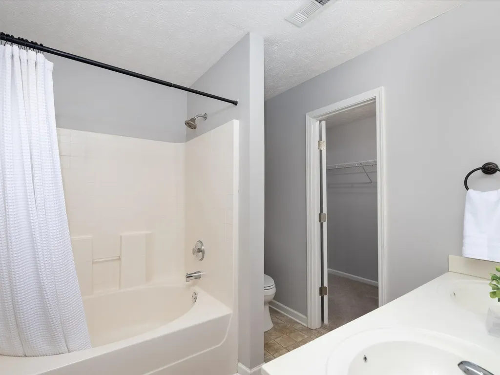 2132 Deer Valley Drive Spring Hill TN 37174