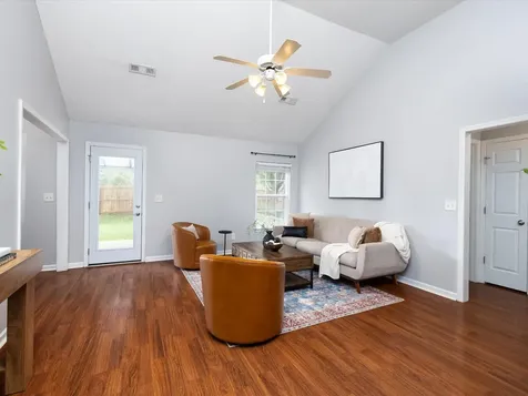 2132 Deer Valley Drive Spring Hill TN 37174