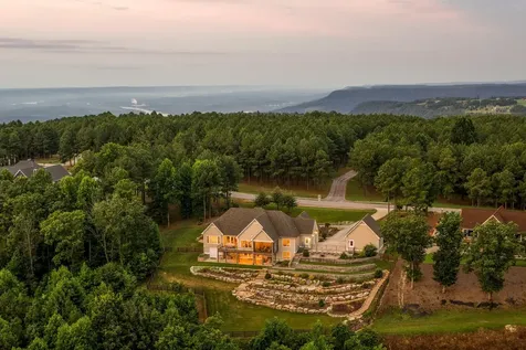 470 Lookout View Drive Jasper TN 37347