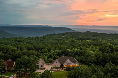 470 Lookout View Drive Jasper TN 37347