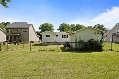 6113 Fisk Avenue Chattanooga TN 37421