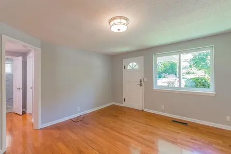 6113 Fisk Avenue Chattanooga TN 37421