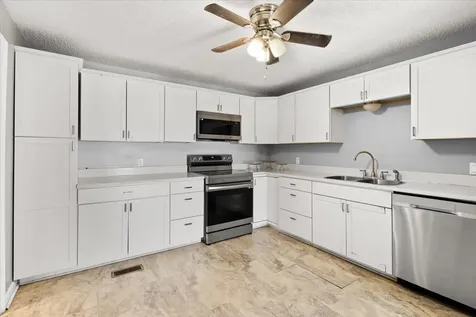 6113 Fisk Avenue Chattanooga TN 37421