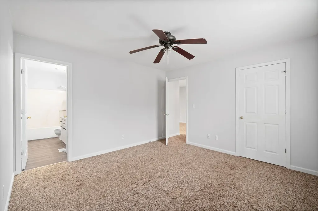 2706 Knob Court Clarksville TN 37043