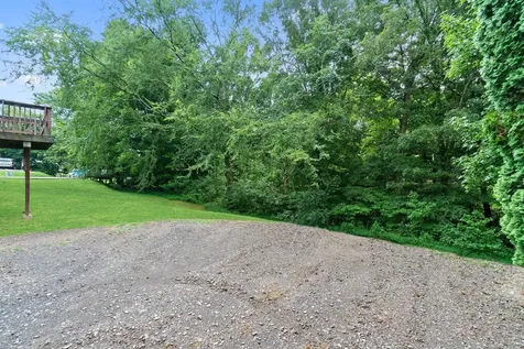 2706 Knob Court Clarksville TN 37043