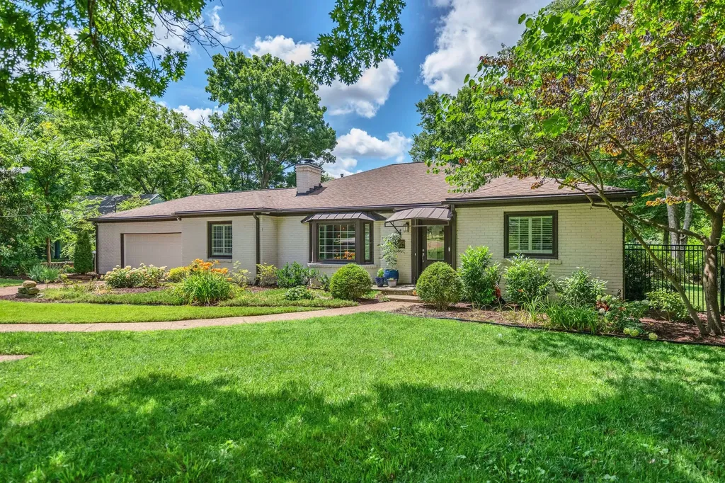 2039 Castleman Drive Nashville TN 37215