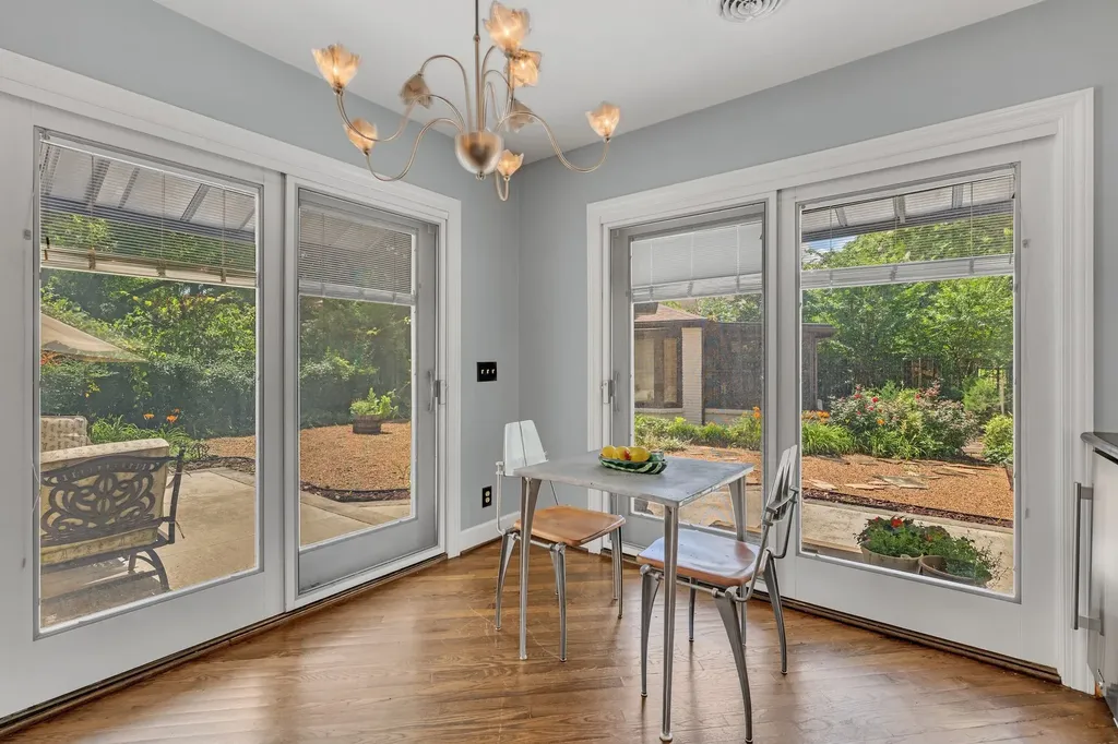 2039 Castleman Drive Nashville TN 37215