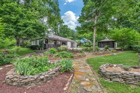 2039 Castleman Drive Nashville TN 37215