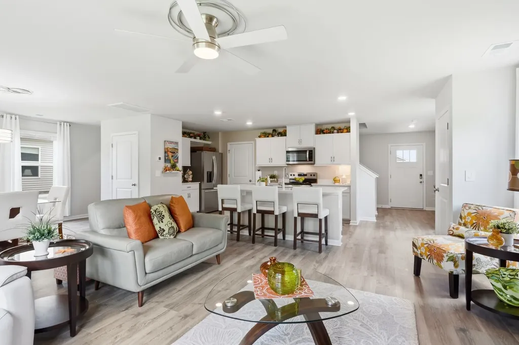 1332 Grassy Plain Pass Lewisburg TN 37091