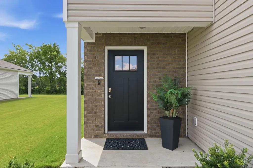 1332 Grassy Plain Pass Lewisburg TN 37091