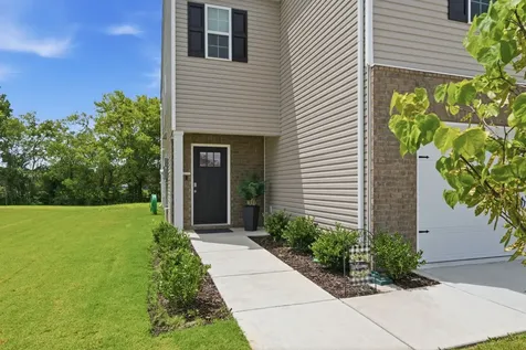 1332 Grassy Plain Pass Lewisburg TN 37091