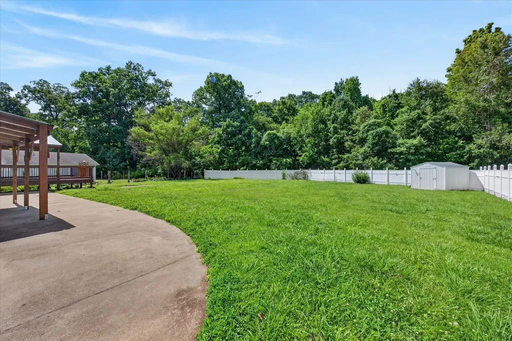 3464 Heatherwood Trace Clarksville TN 37040