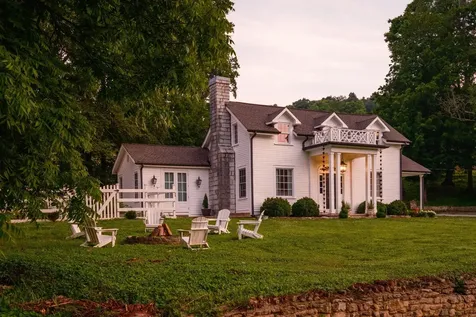 2405 Thompson Road Lewisburg TN 37091
