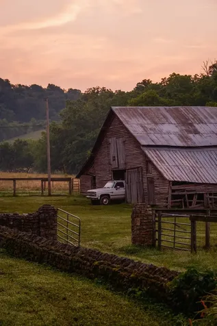2405 Thompson Road Lewisburg TN 37091