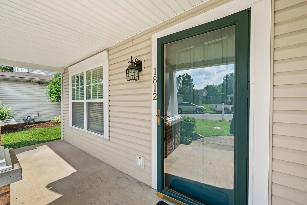 1812 Brookmeadow Lane Hermitage TN 37076