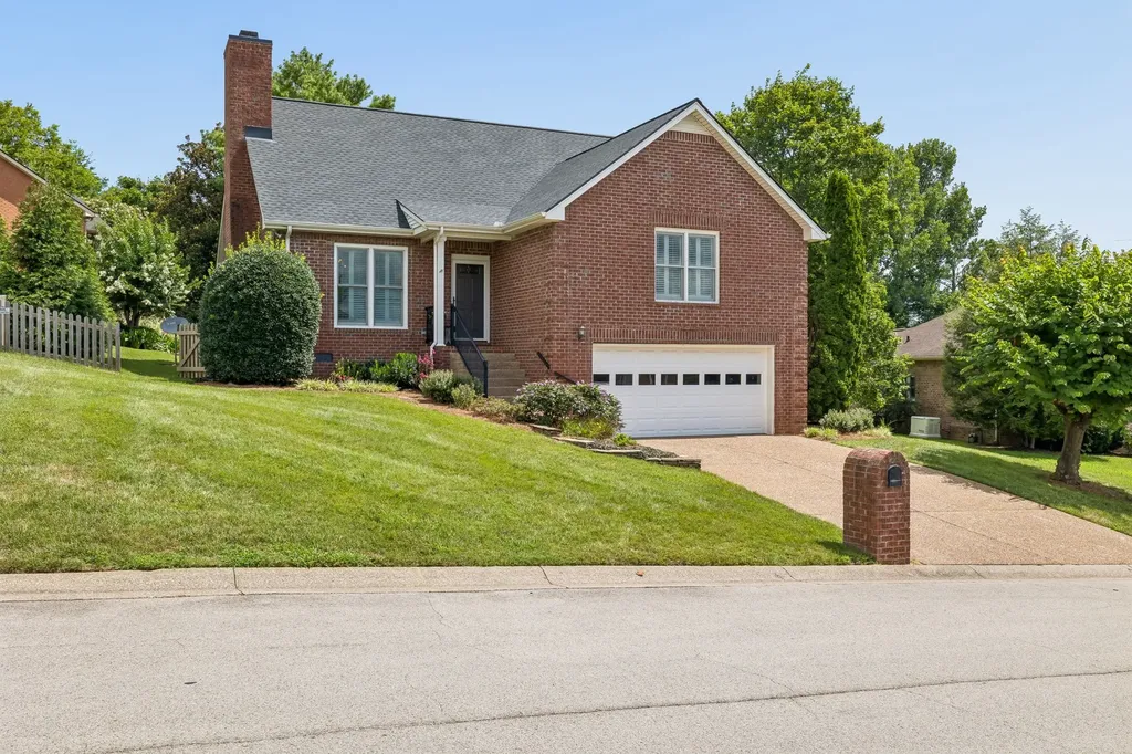 7216 Magnolia Hills Drive Nashville TN 37221