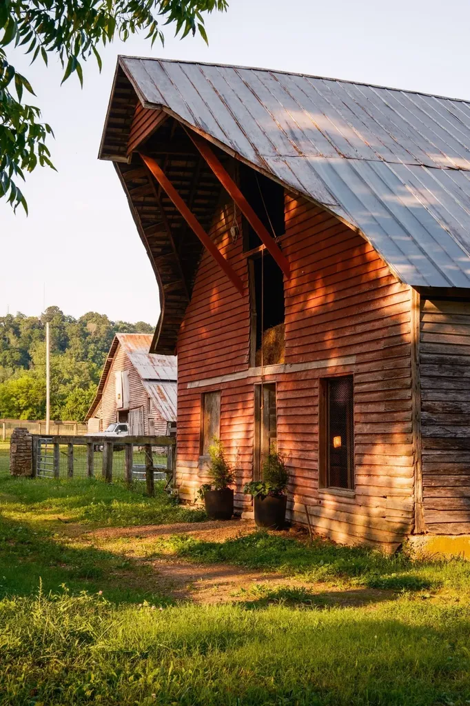 2405 Thompson Road Lewisburg TN 37091