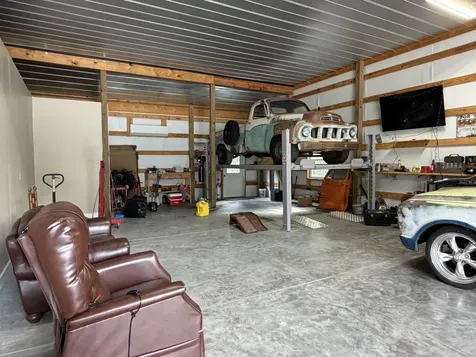 1414 Summertown Highway Hohenwald TN 38462