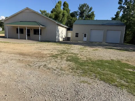 1414 Summertown Highway Hohenwald TN 38462