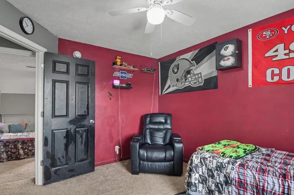 3717 S Naples Court Clarksville TN 37040