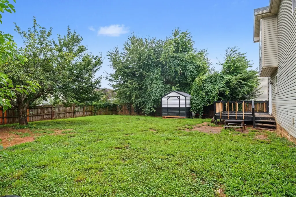 3717 S Naples Court Clarksville TN 37040