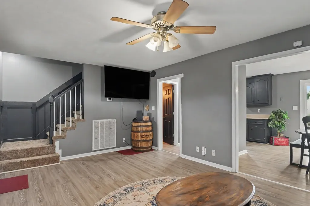 3717 S Naples Court Clarksville TN 37040