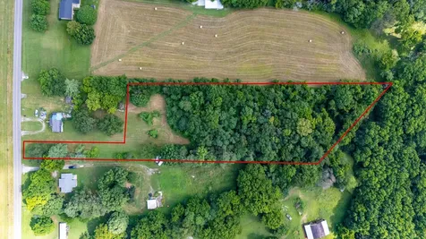 1136 Elmore Road Eagleville TN 37060