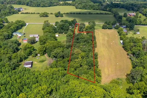 1136 Elmore Road Eagleville TN 37060