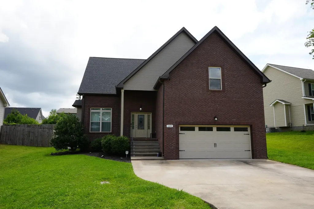 1843 Deerstand Drive Clarksville TN 37042