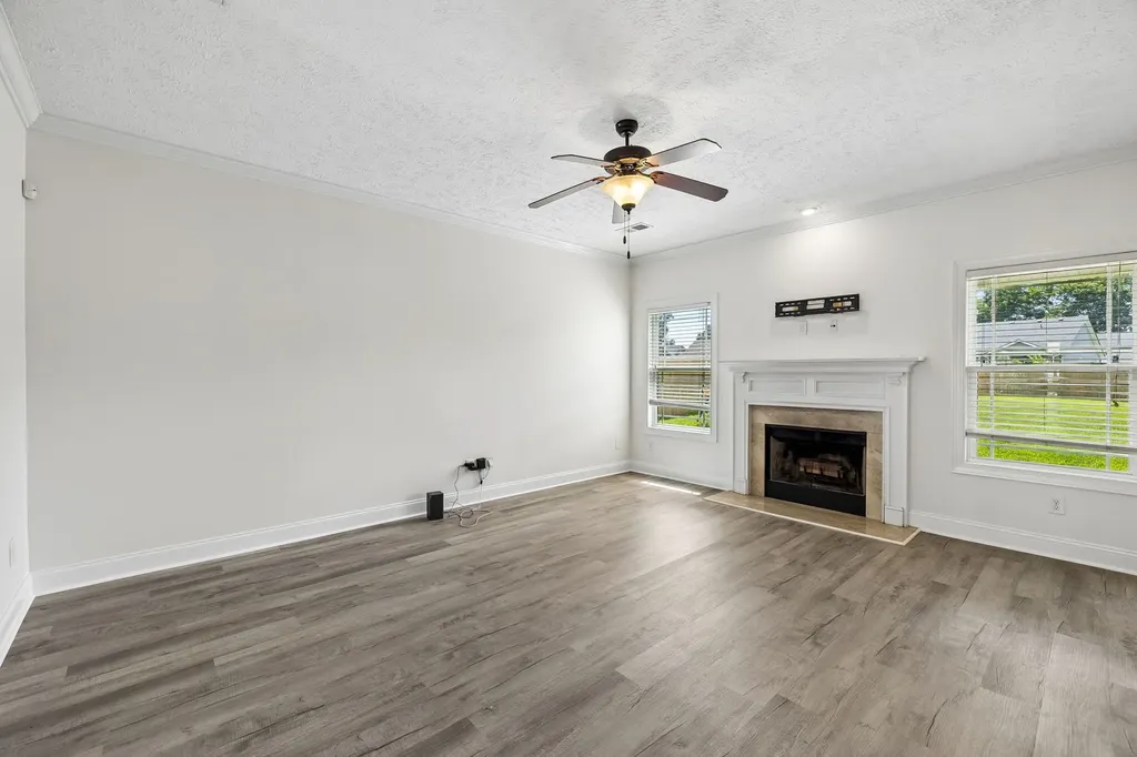 1160 Meachem Drive Clarksville TN 37042